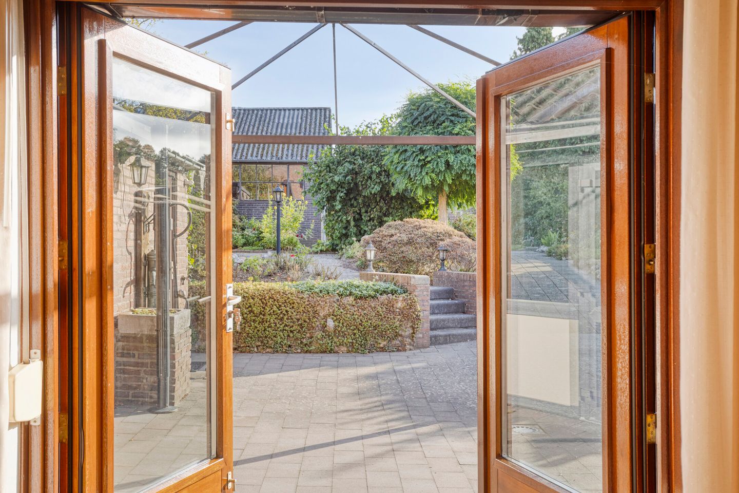 Foto 10 van Schouwberg 17-A