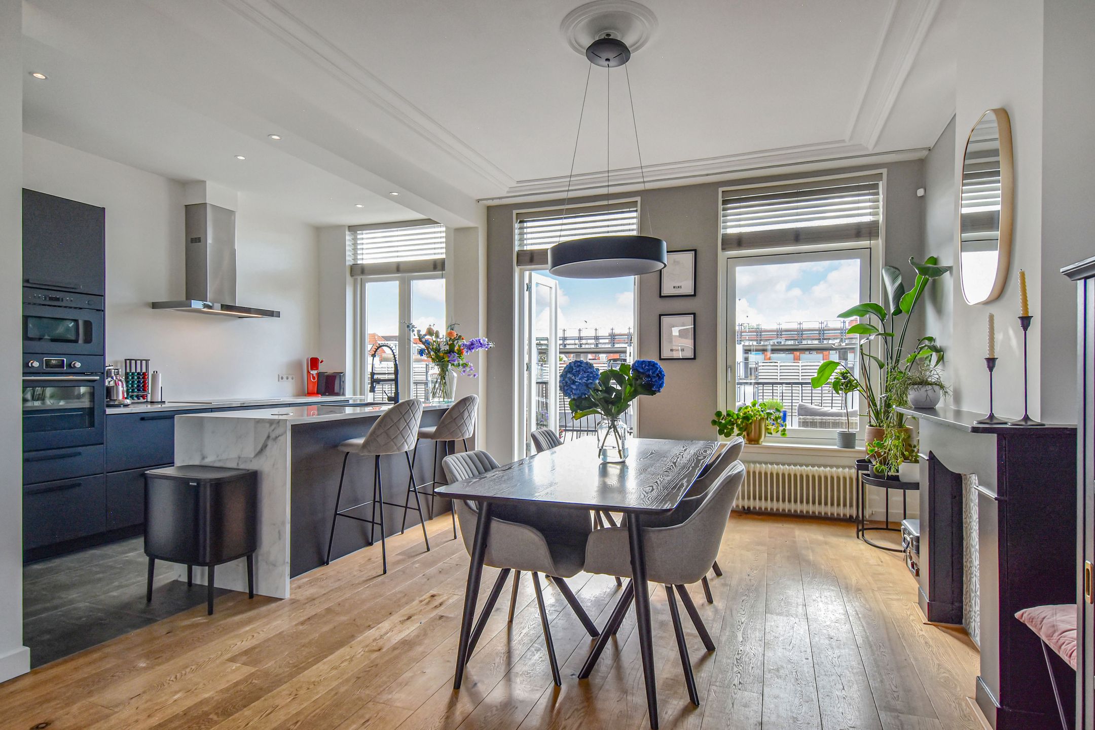 Photo 12 of Van Kinsbergenstraat 140