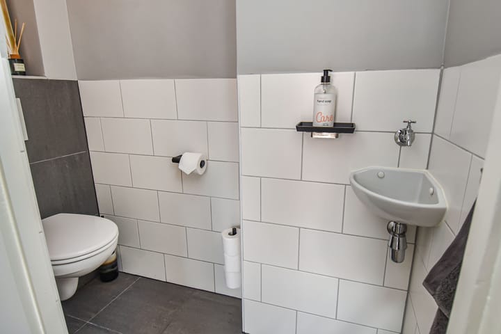 Foto 24 van Van Kinsbergenstraat 140