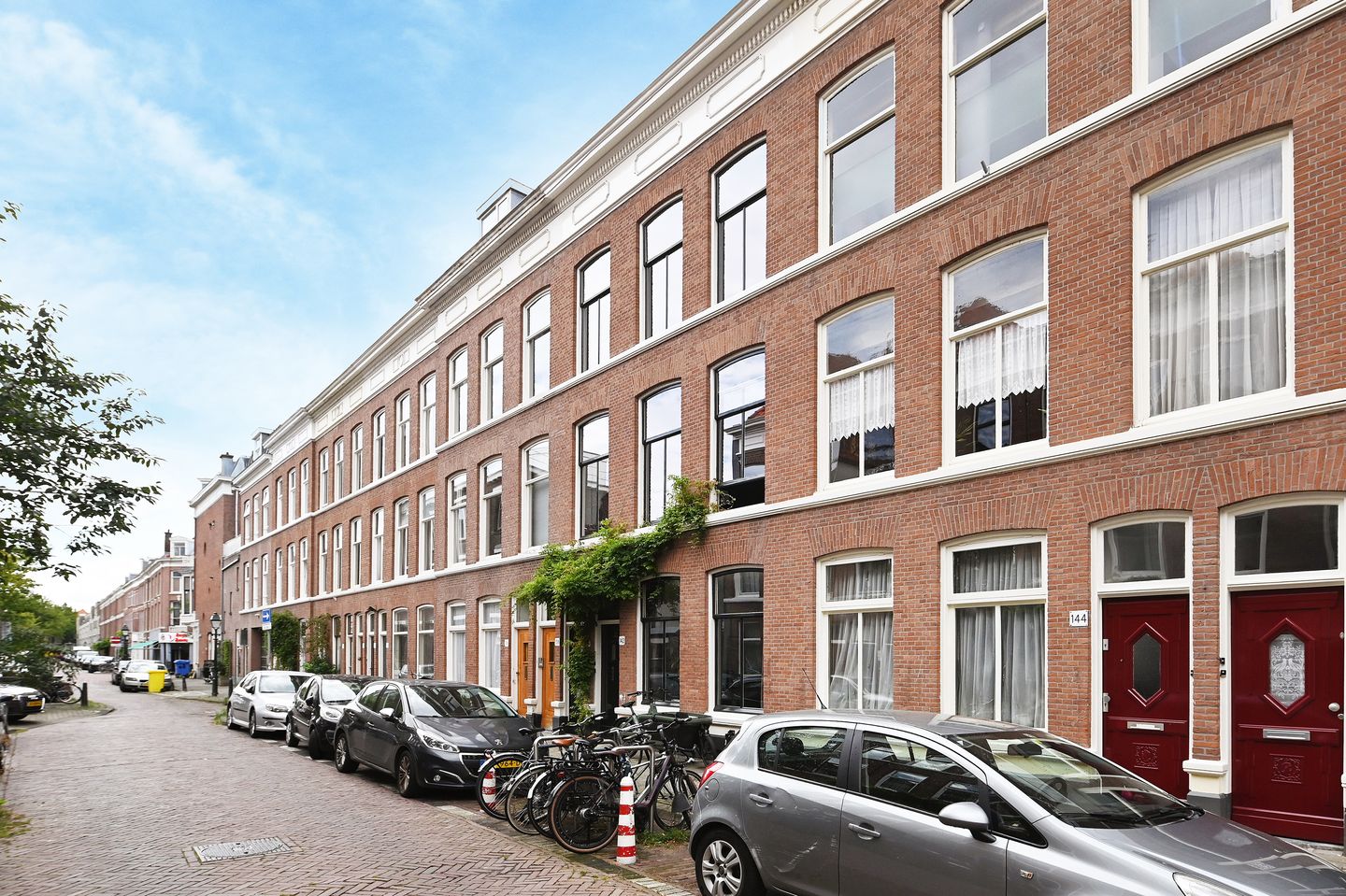Photo 40 of Van Kinsbergenstraat 140