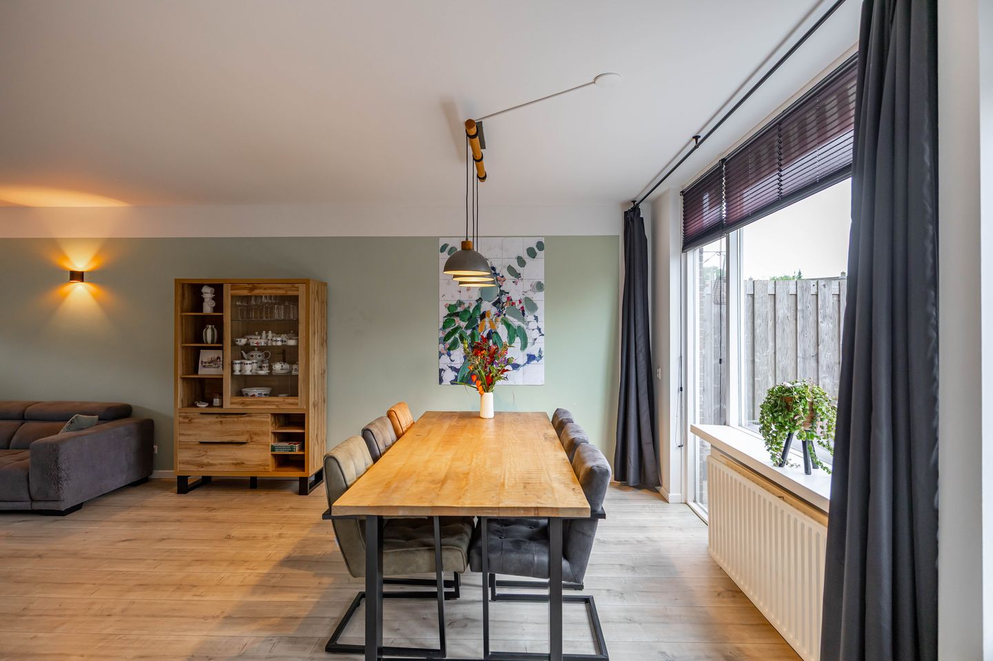 Foto 10 van Middenweg 124