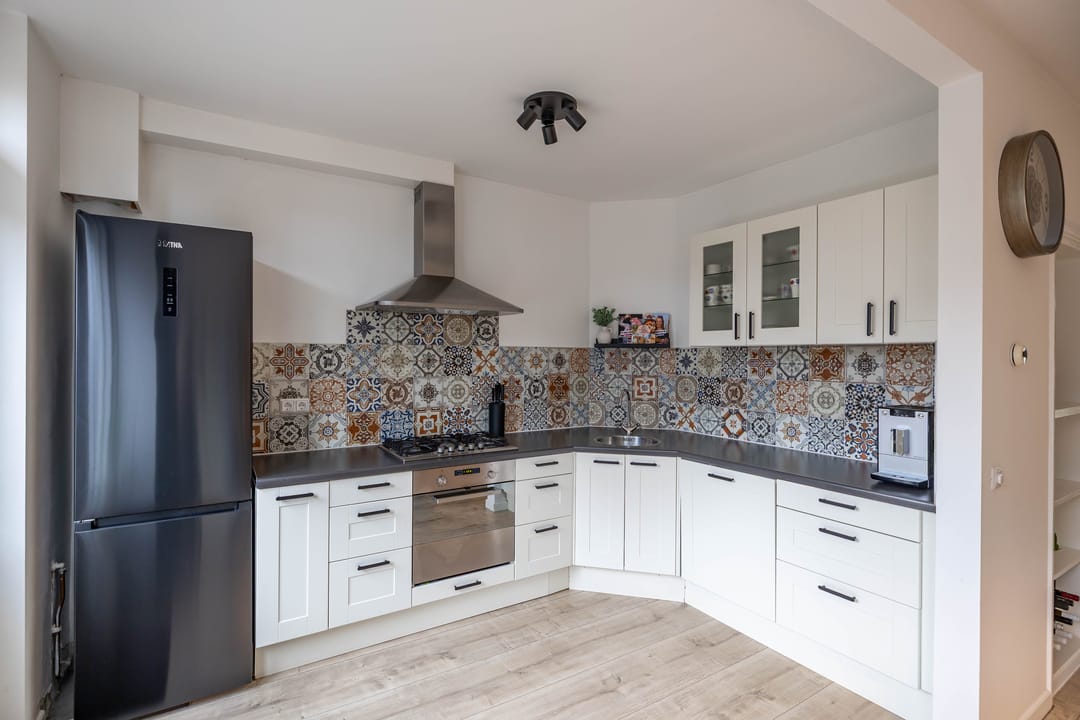 Foto 13 van Middenweg 124