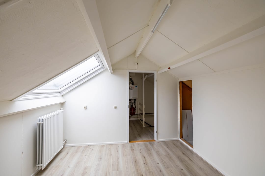 Foto 28 van Middenweg 124