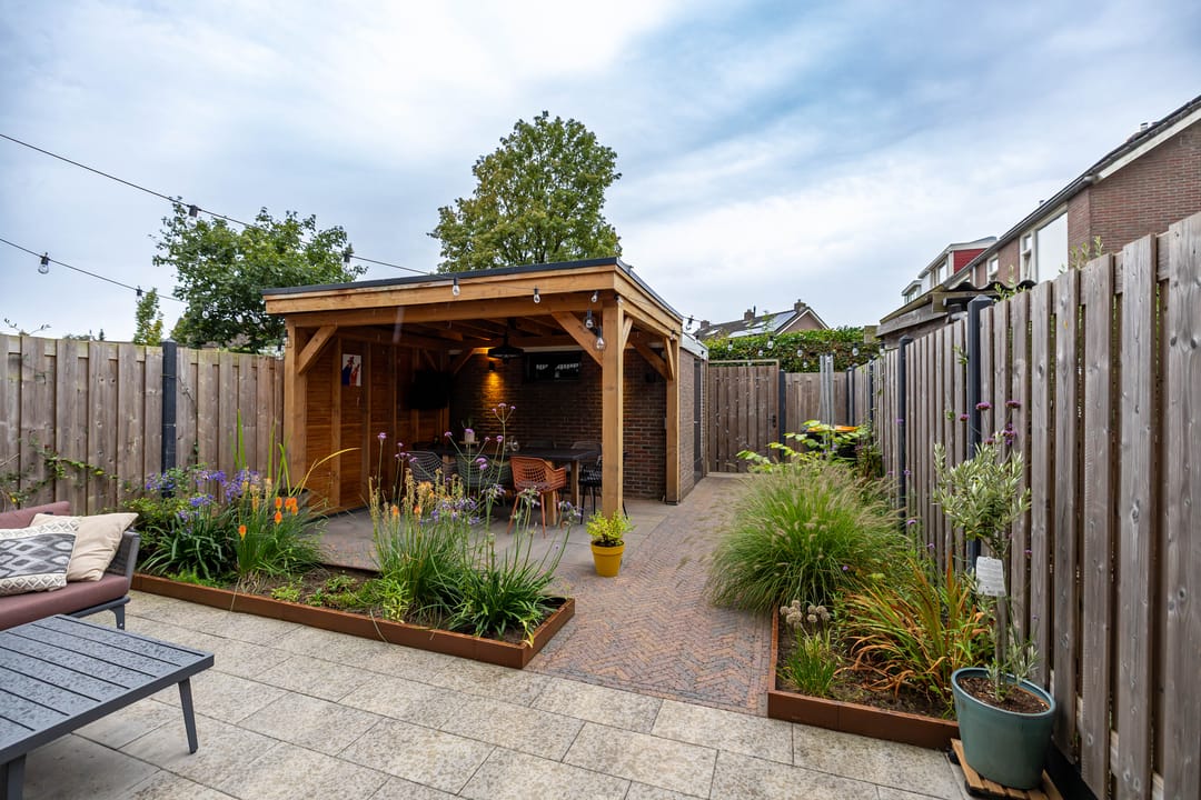 Foto 32 van Middenweg 124