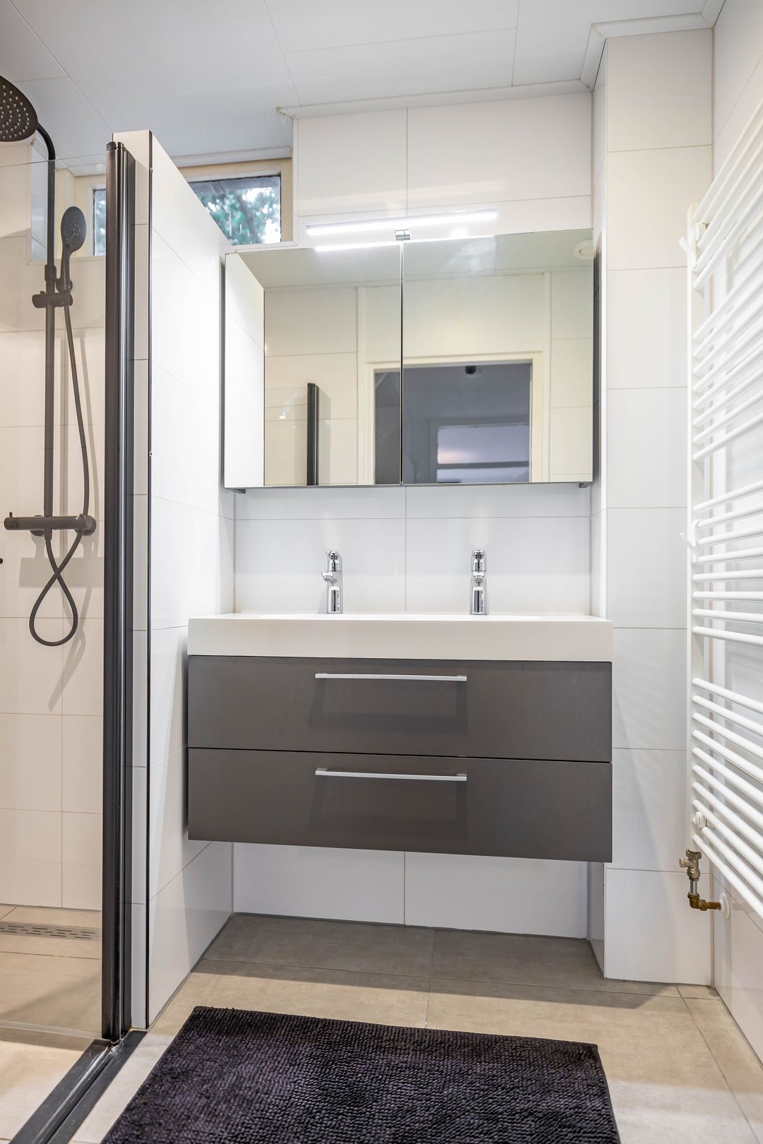 Foto 23 van Middenweg 124