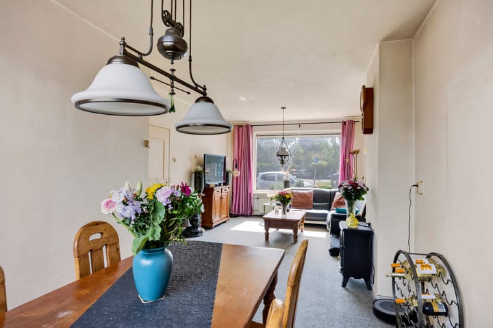 Photo 8 of Weidestraat 9