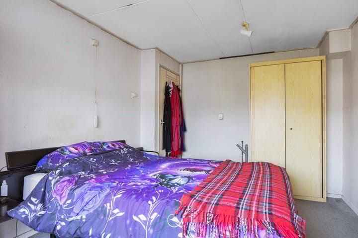 Photo 17 of Weidestraat 9