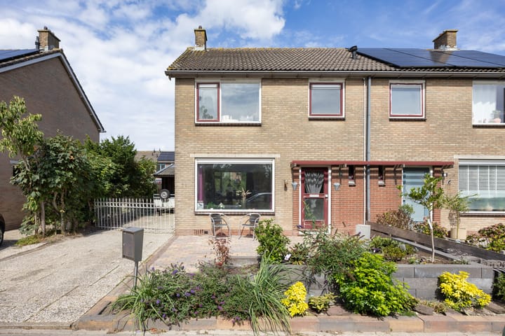 Photo 28 of Weidestraat 9