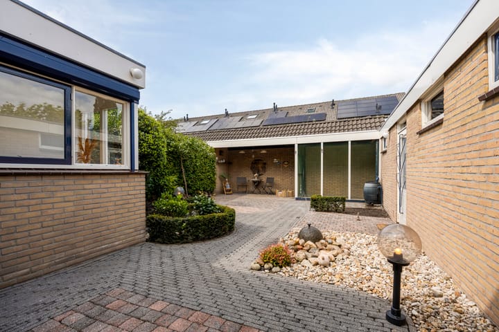 Foto 31 van Lijsterbesstraat 11