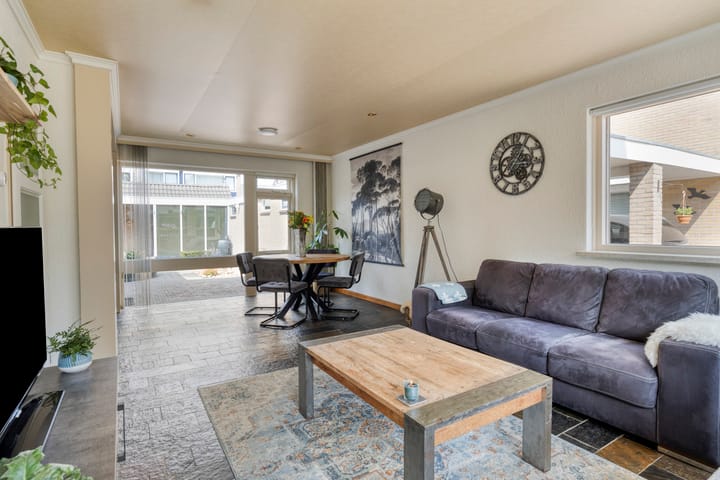 Foto 6 van Lijsterbesstraat 11