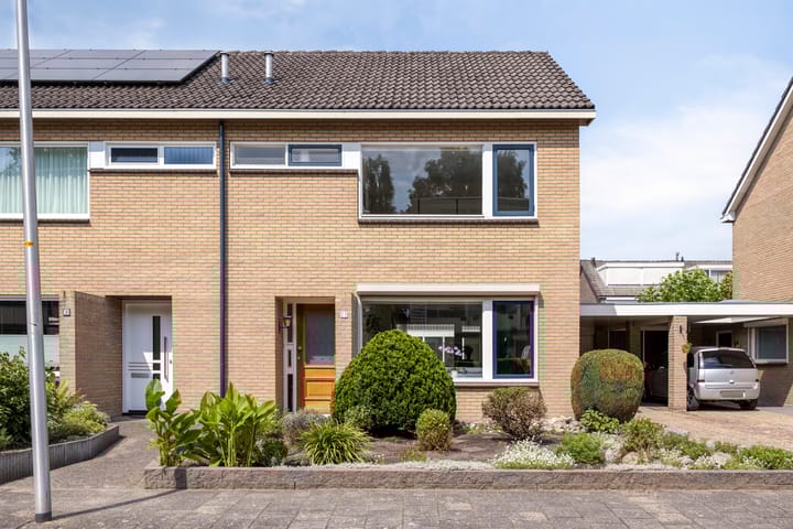 Foto 34 van Lijsterbesstraat 11