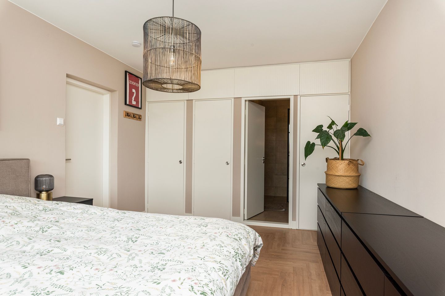 Foto 14 van Rozenhof 94