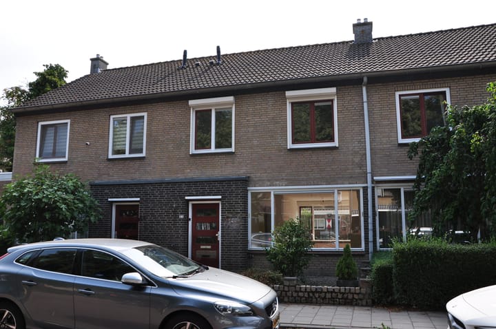 Foto 1 van Tilburglaan 21