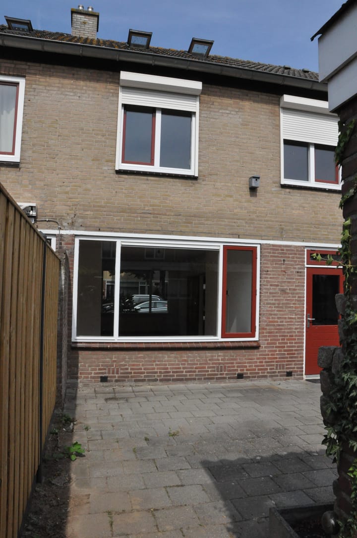 Foto 2 van Tilburglaan 21