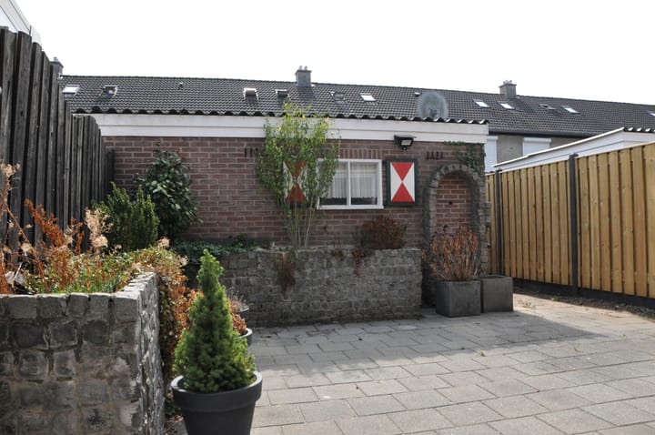 Foto 28 van Tilburglaan 21