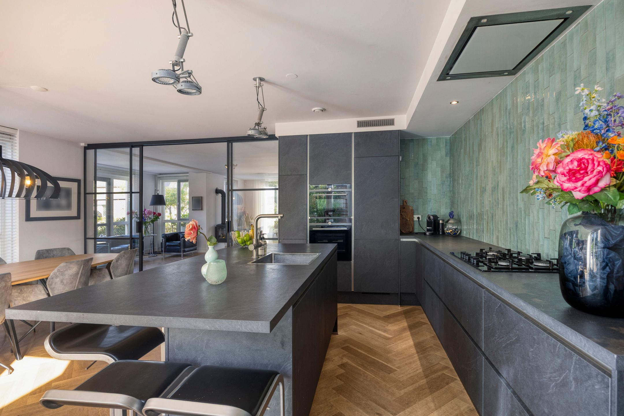 Foto 12 van Palissander 2