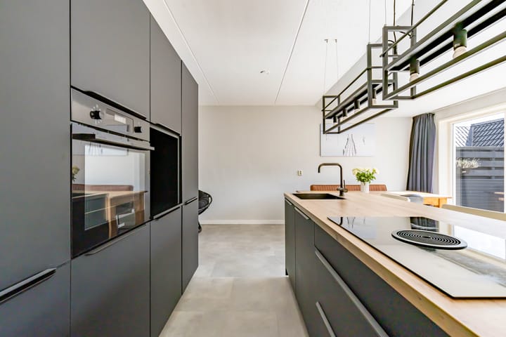 Foto 27 van Sexbierumerweg 19