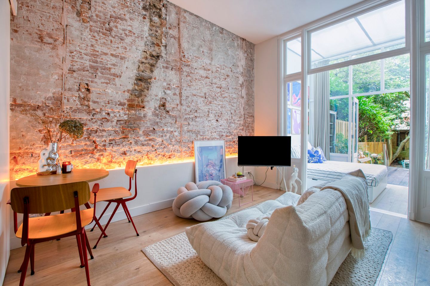 Foto 1 van Overtoom 10-B