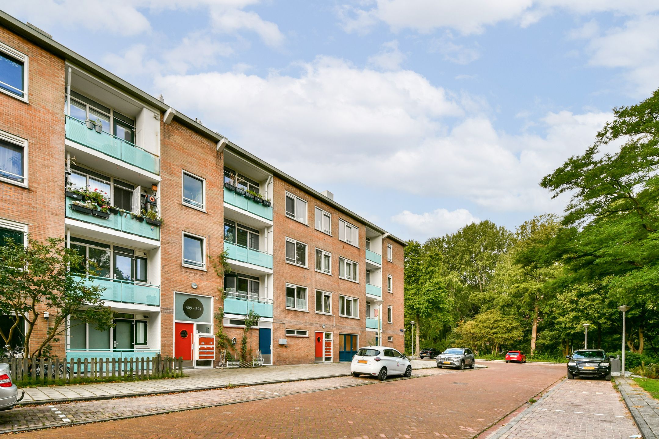 Photo 18 of Alkmaarstraat 333