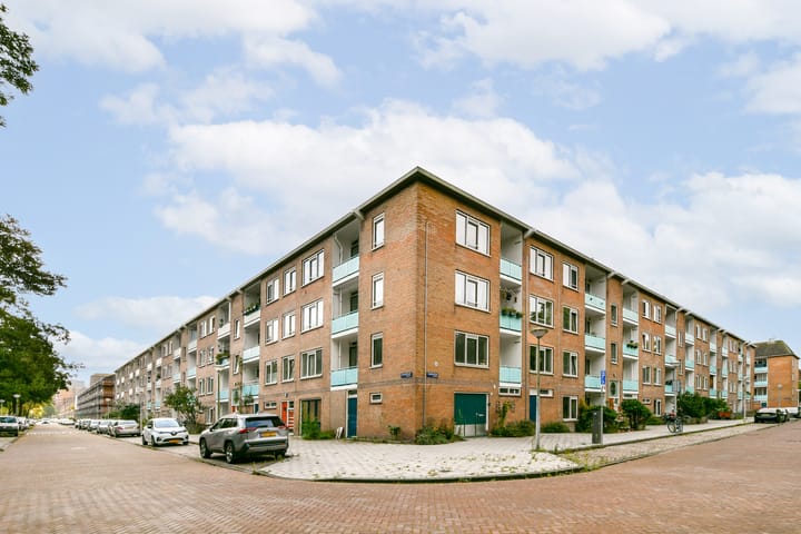 Photo 19 of Alkmaarstraat 333