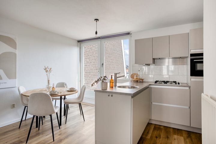 Foto 9 van Wycker Brugstraat 3-C