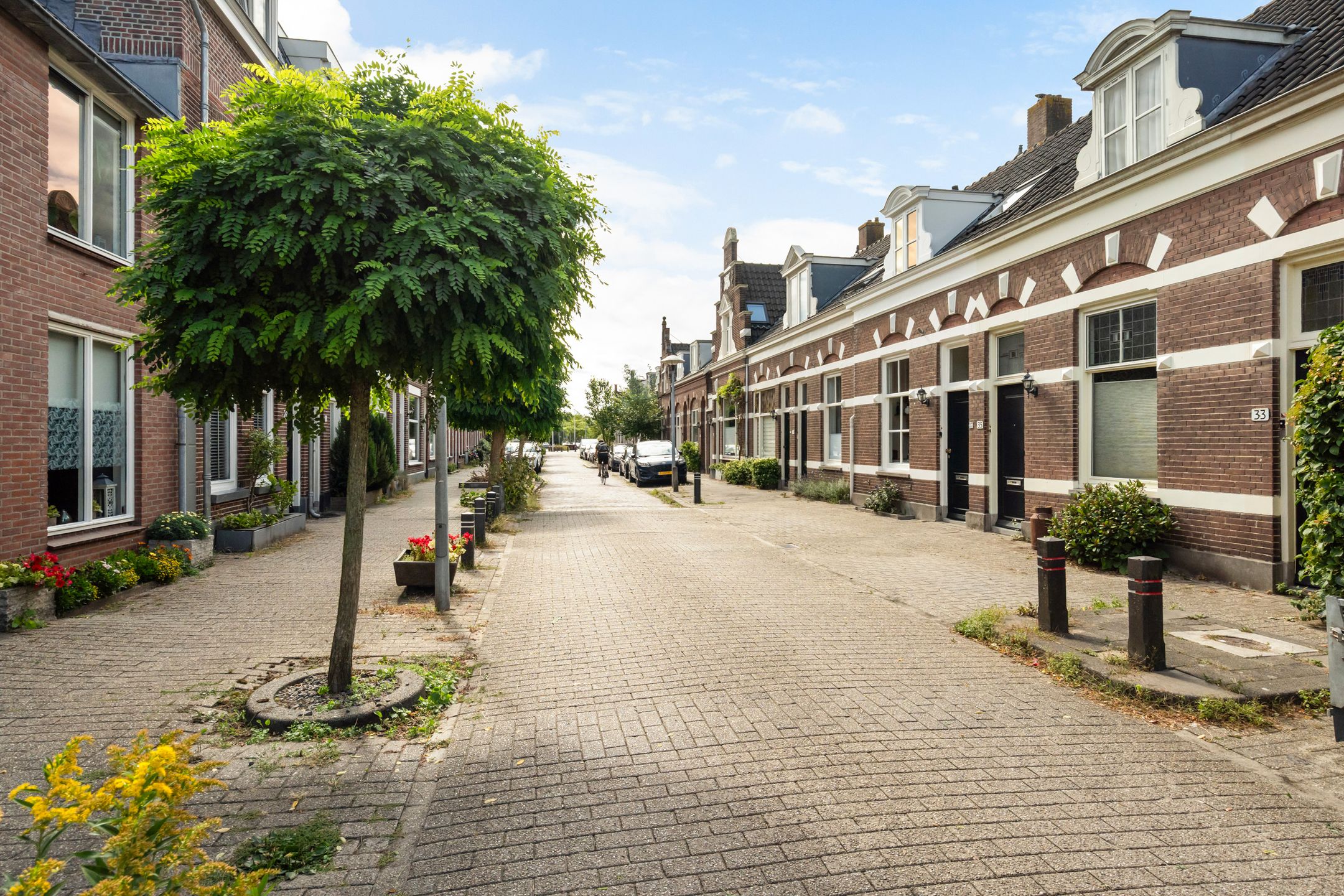 Photo 48 of Minstraat 37