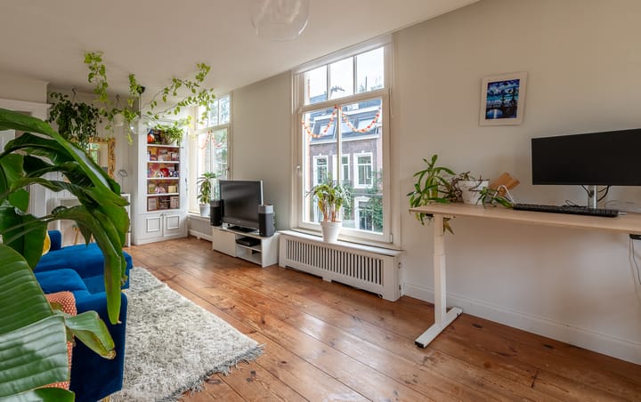 Photo 5 of Tweede Helmersstraat 28-3