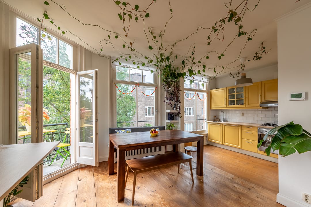 Photo 7 of Tweede Helmersstraat 28-3