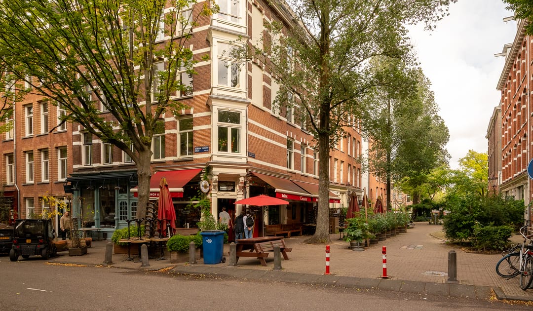 Photo 22 of Tweede Helmersstraat 28-3