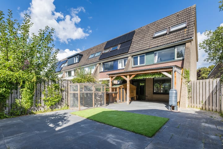 Foto 2 van Egelantier 7