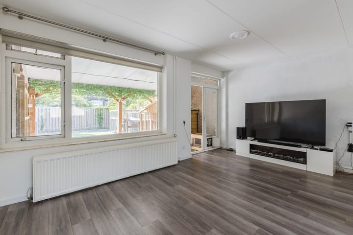 Foto 12 van Egelantier 7