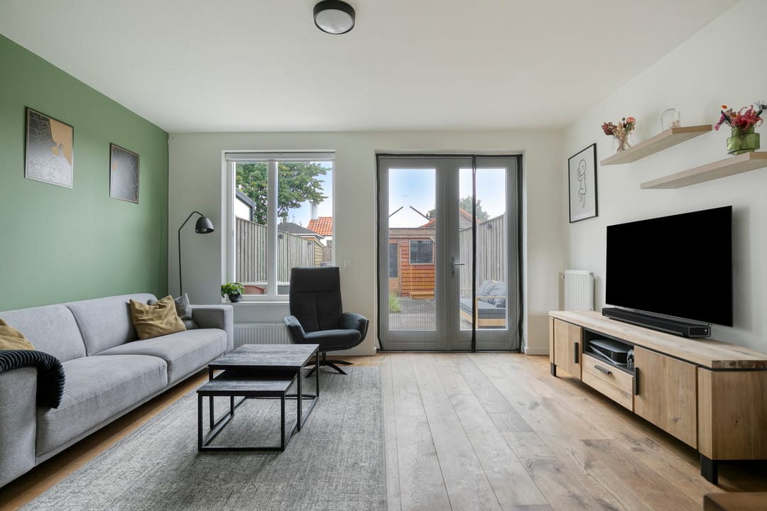 Photo 11 of Houtwolstraat 32