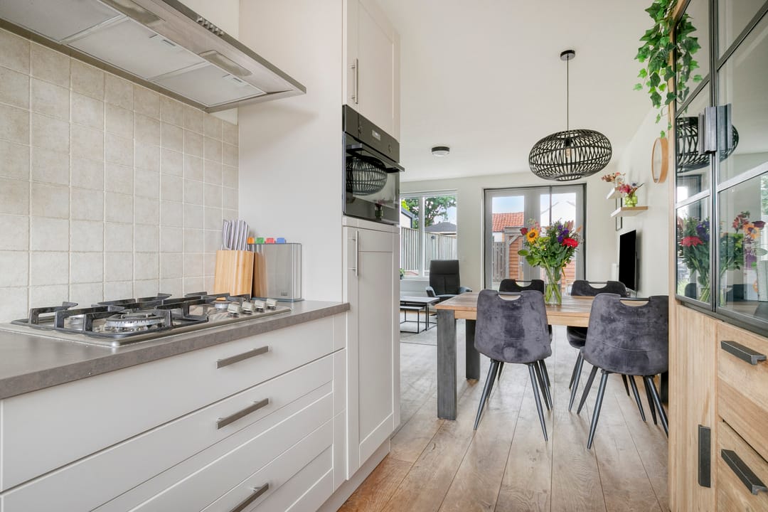 Photo 17 of Houtwolstraat 32