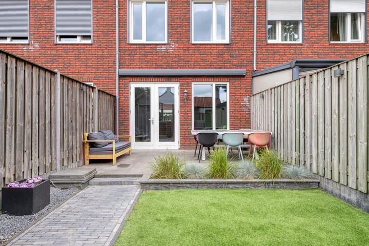 Foto 31 van Houtwolstraat 32