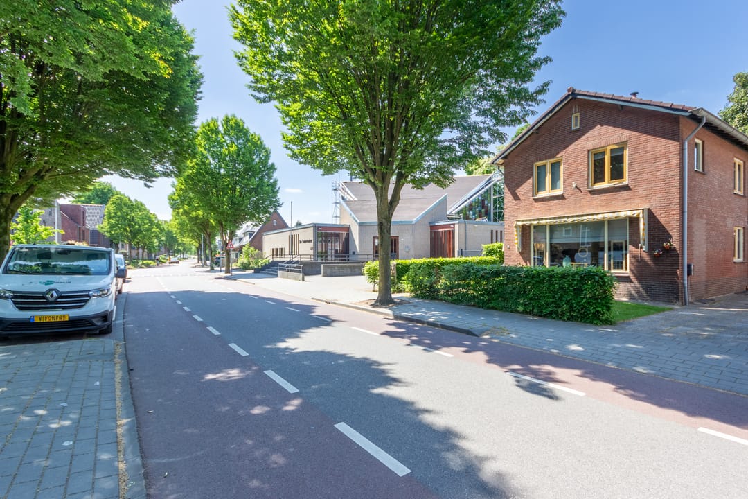 Photo 52 of Verlengde Maanderweg 142