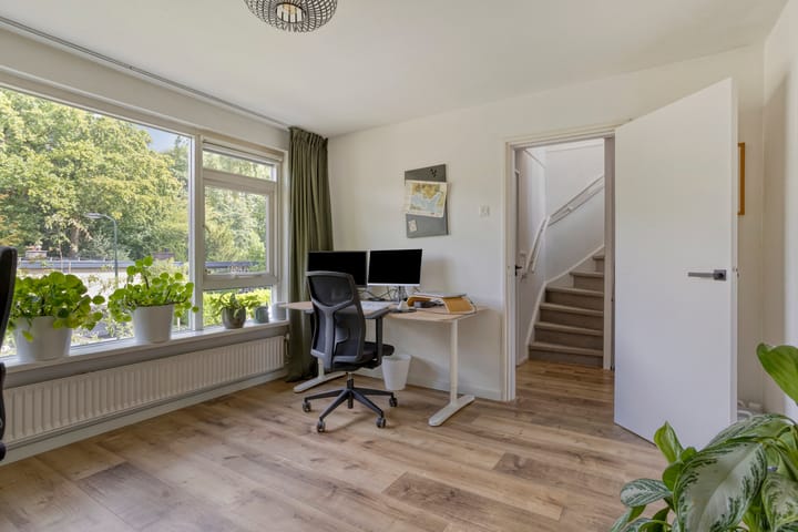 Photo 20 of Colenso 166