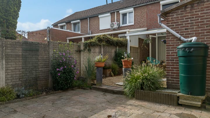 Foto 30 van Marijkestraat 8