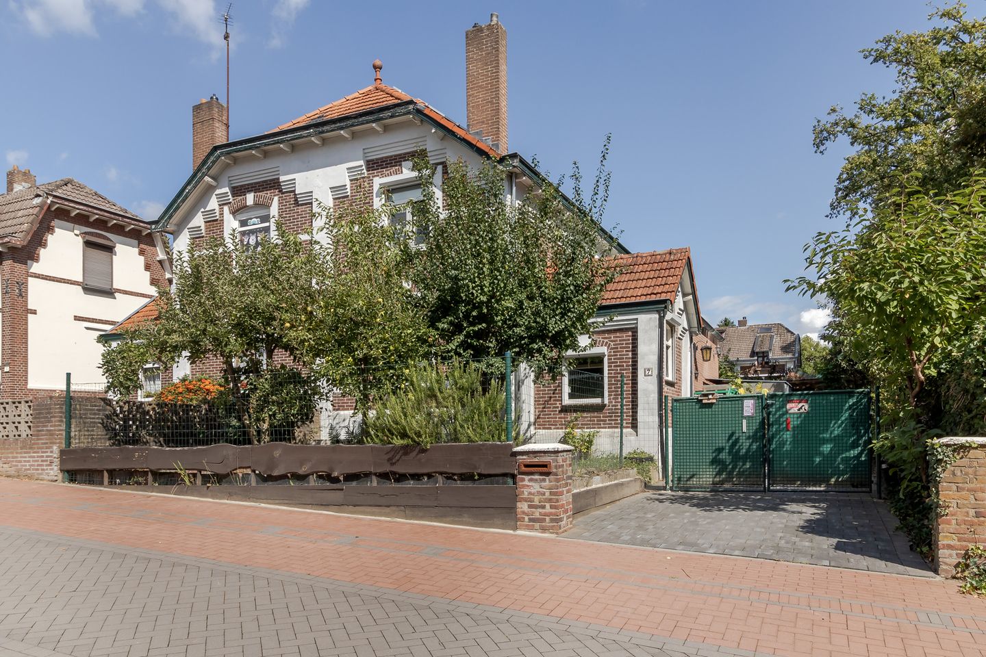 Foto 1 van Schroetenstraat 7