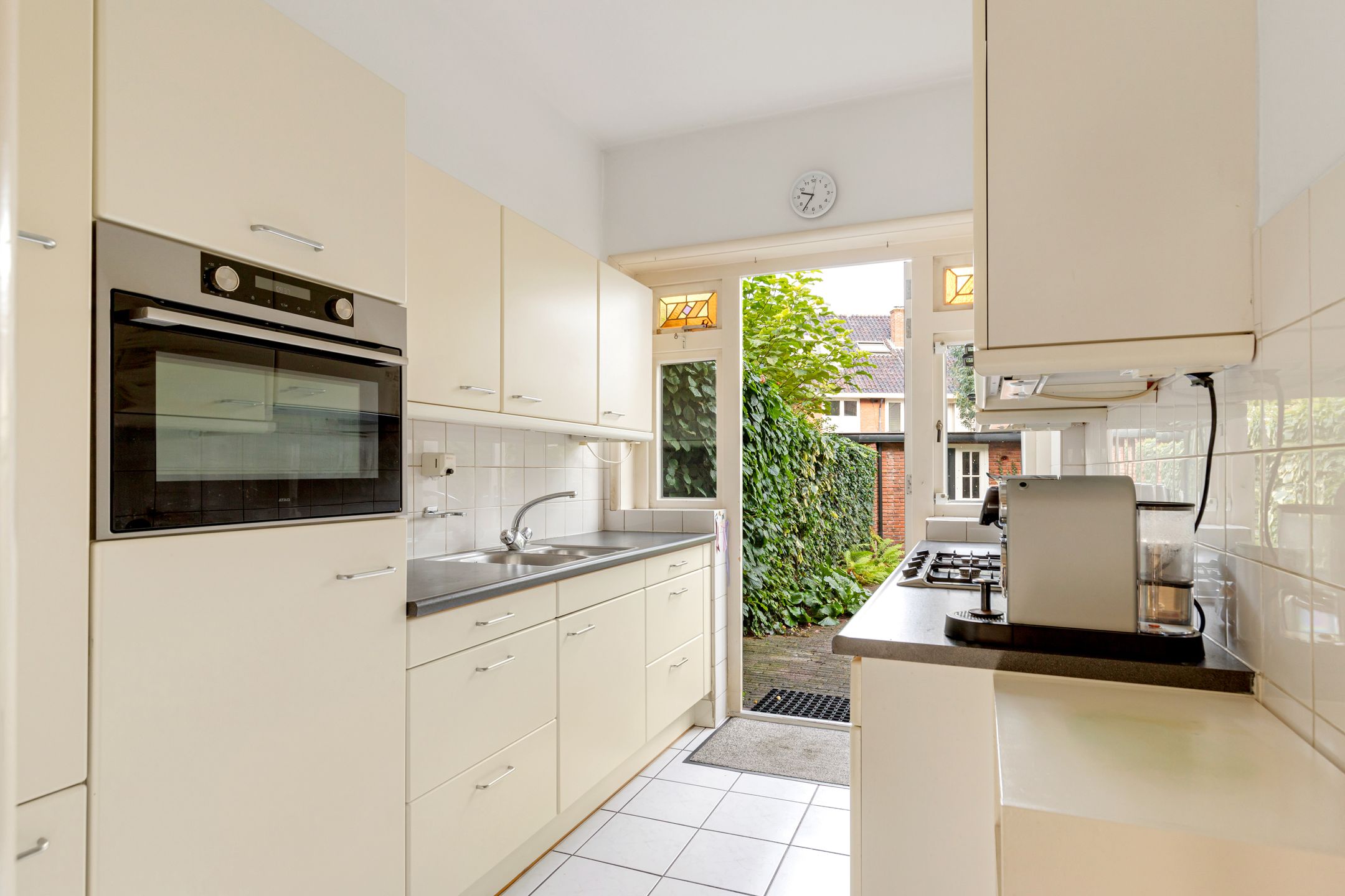 Foto 12 van Loosdrechtseweg 10