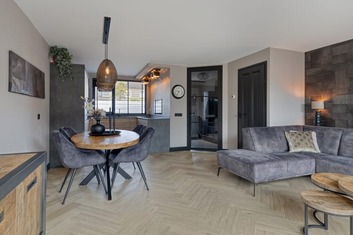 Foto 10 van Meerland 32