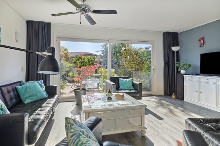 Foto 9 van Ruth Firststraat 2