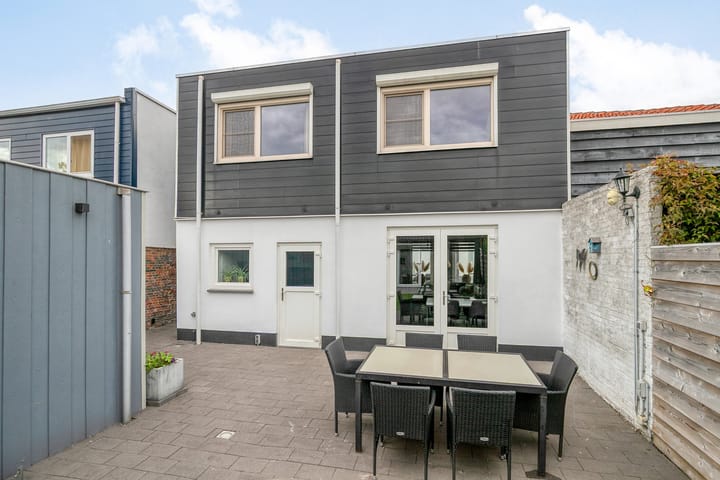 Photo 40 of Nieuwstraat 12