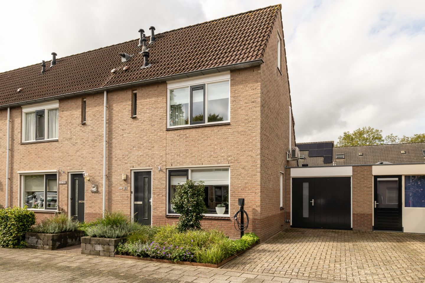 Foto 1 van Prinses Christinastraat 11