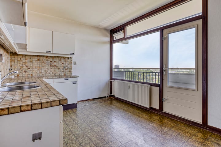 Photo 12 of Dotterlei 729