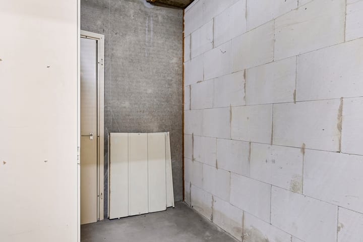 Photo 27 of Dotterlei 729