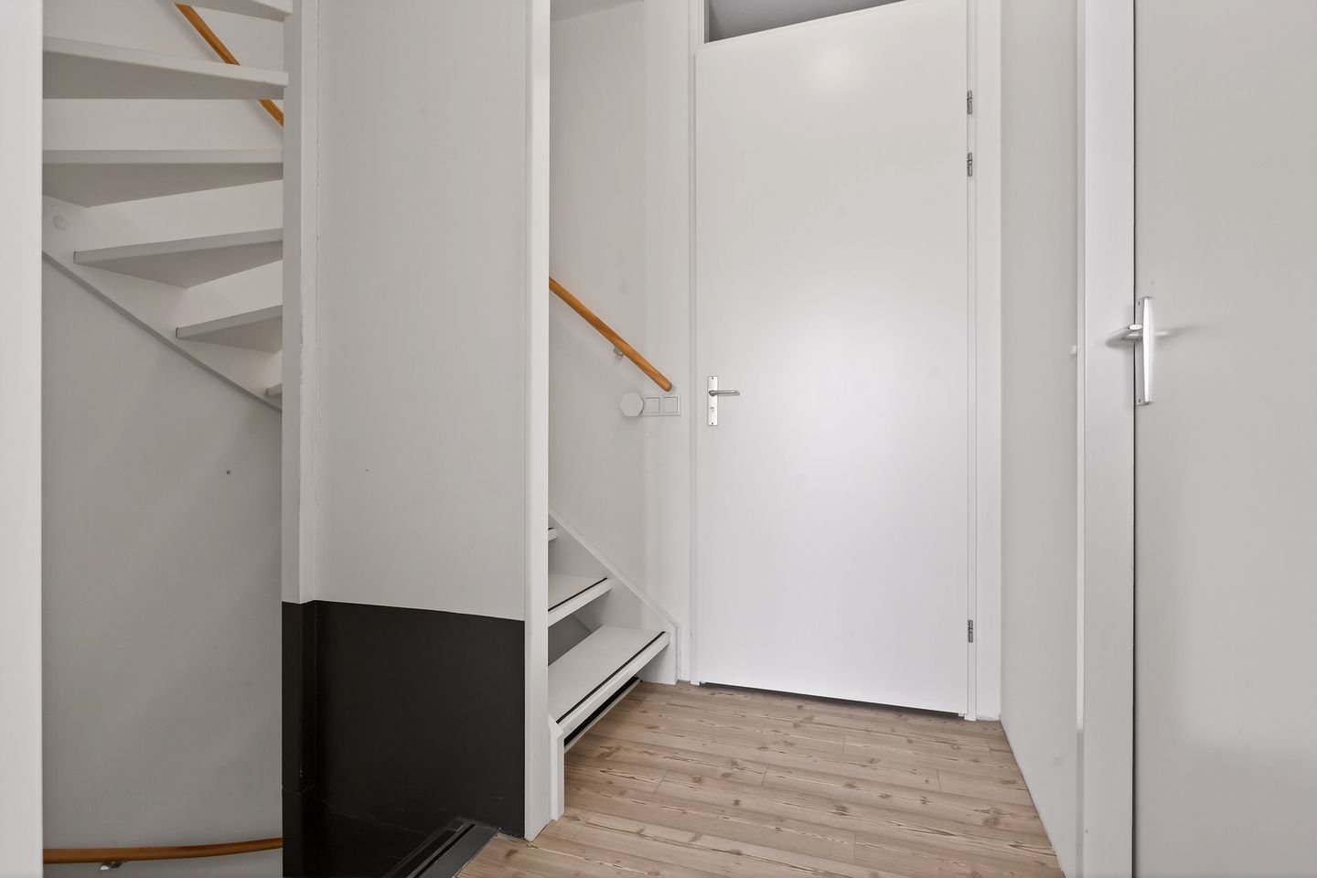 Photo 10 of C.N.A.Looslaan 19