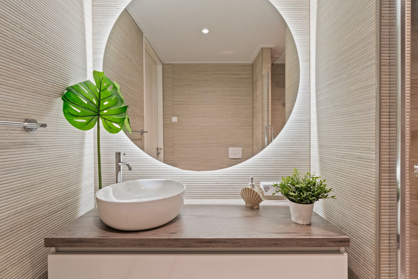 Photo 19 of Johanna Dekhuijzenstraat 44