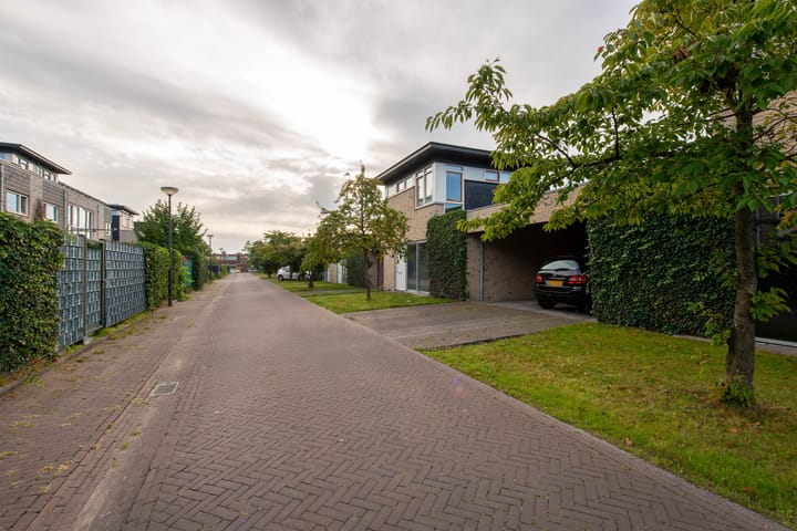 Foto 33 van Halleystraat 17