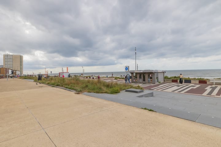 Photo 11 of Burgemeester van Fenemaplein 19-F7