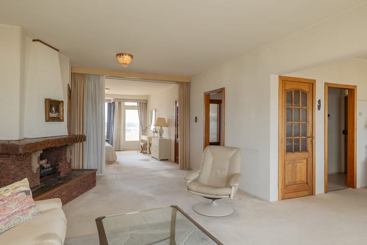 Photo 18 of Burgemeester van Fenemaplein 19-F7